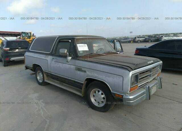 Dodge Ramcharger