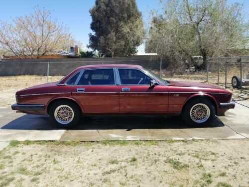 Jaguar Vanden Plas
