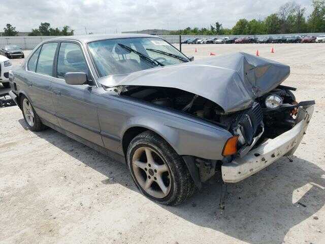 BMW 525i