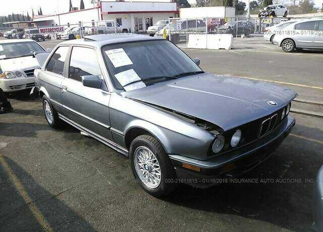 BMW 325iS
