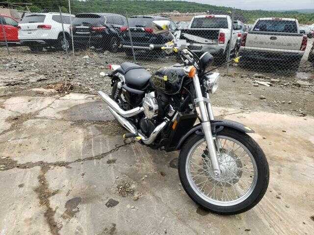 Honda VT750 (Shadow)