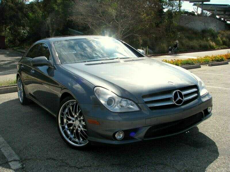 MERCEDES-BENZ