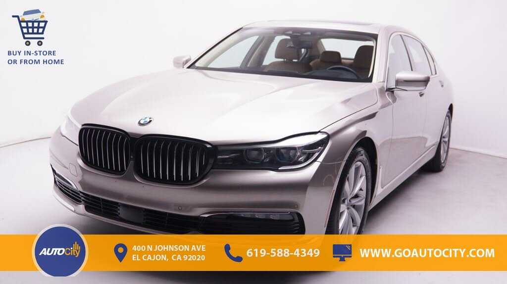 BMW 740i