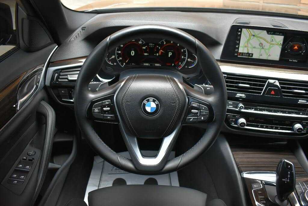 2018 BMW 530i