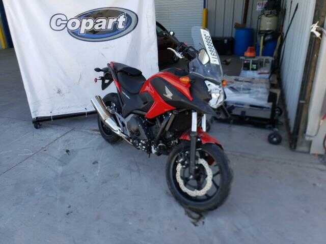 Honda NC700XD (NC700X DCT)