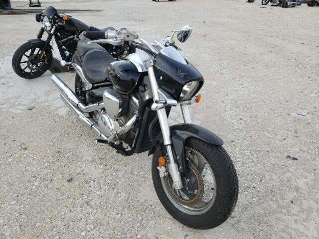 Suzuki VZ800L