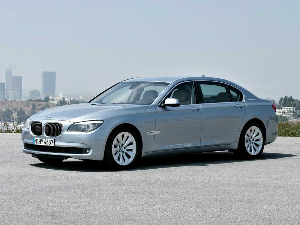 BMW 750i