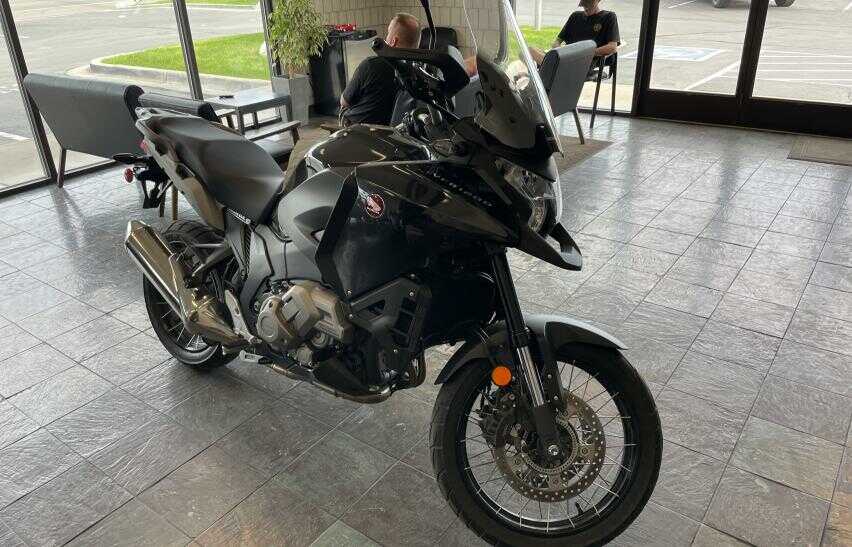 Honda VFR1200XD
