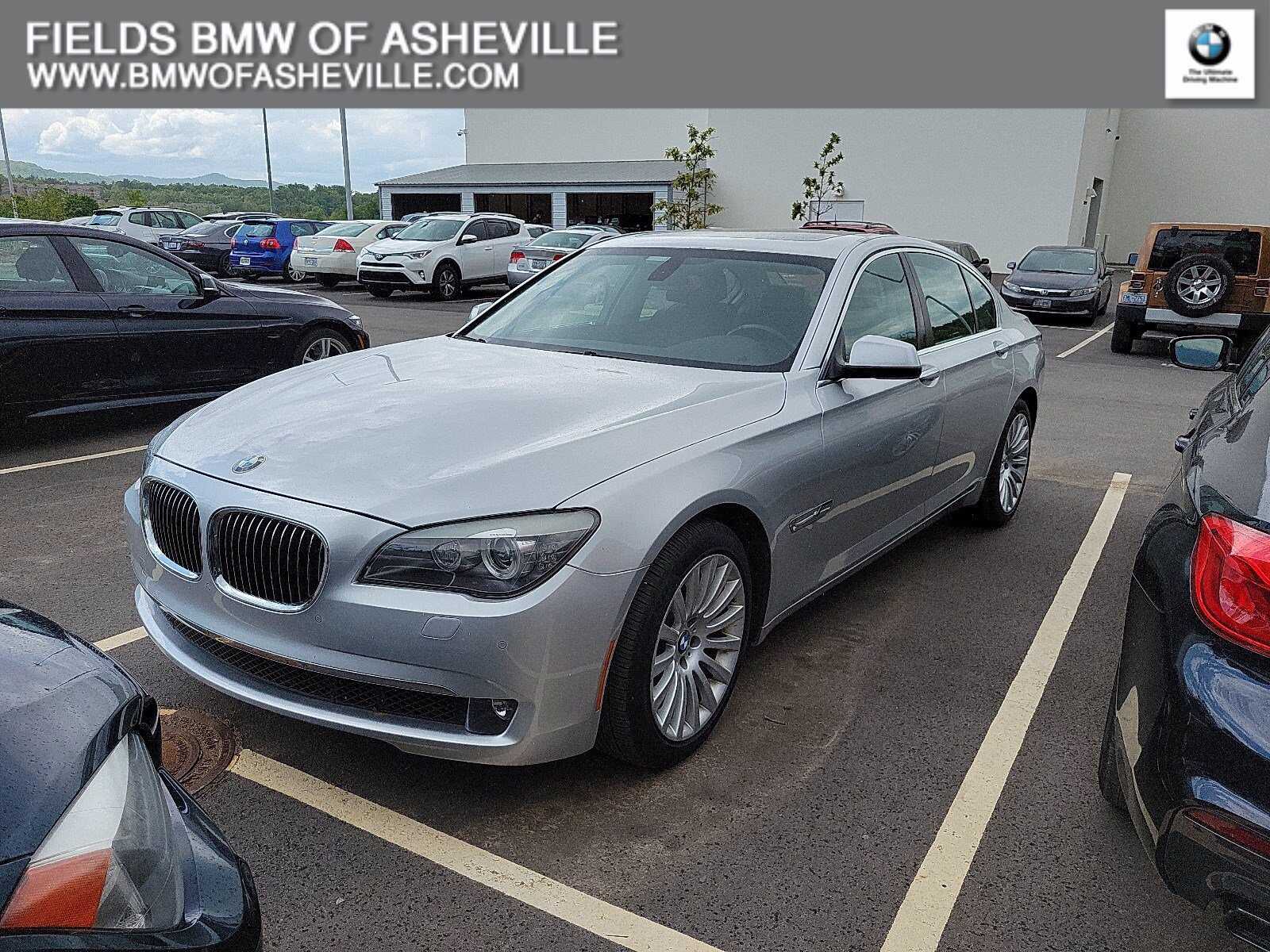 BMW 750i