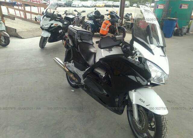 Honda ST1300PA