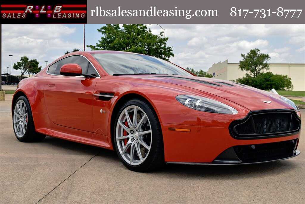 Aston Martin V12 Vantage