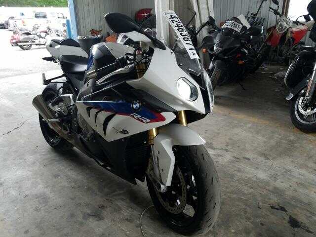 BMW S 1000 RR
