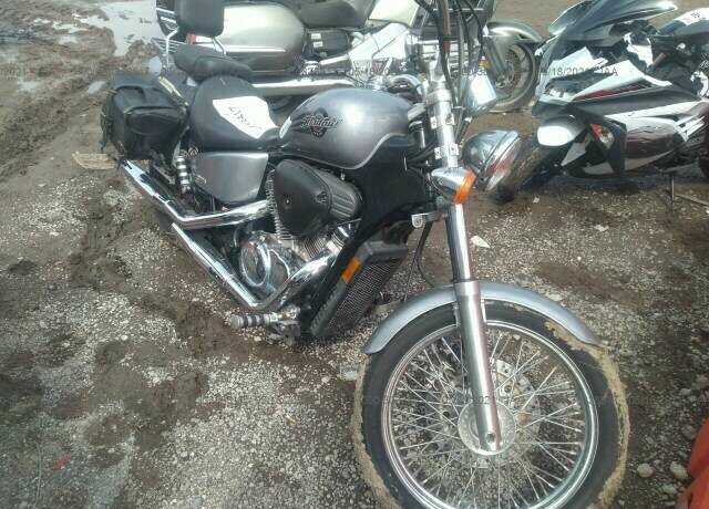 Honda VT600CD (SHADOW VLX DELUXE)