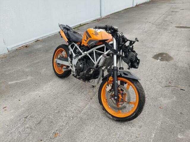 Honda CBR250