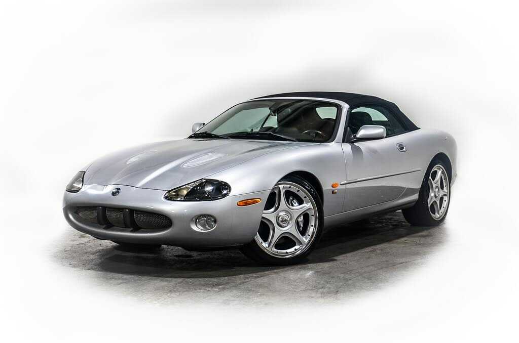 Jaguar XKR