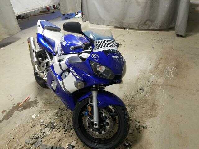 YAMAHA