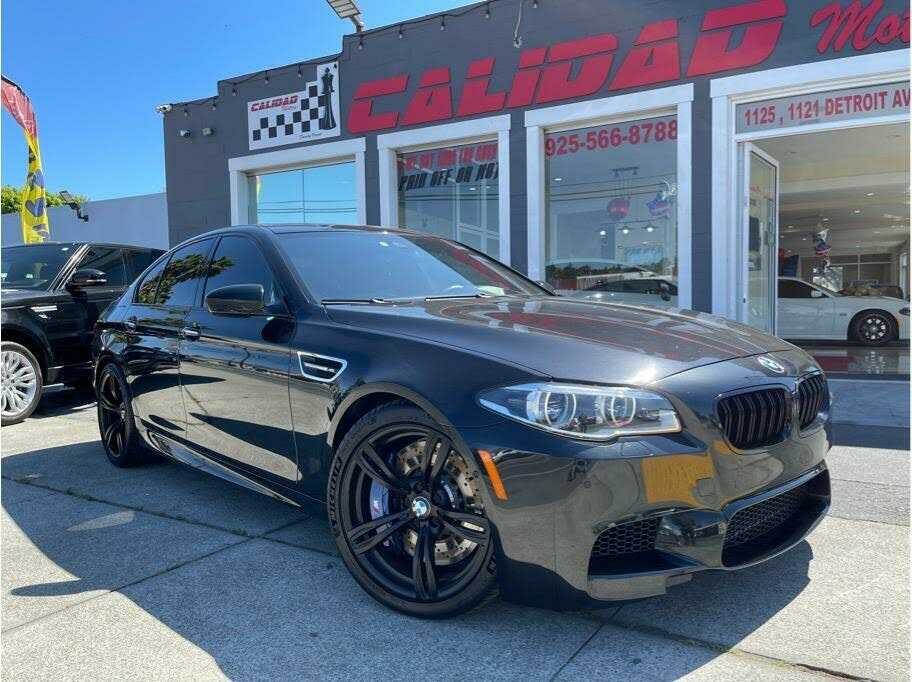 BMW M5