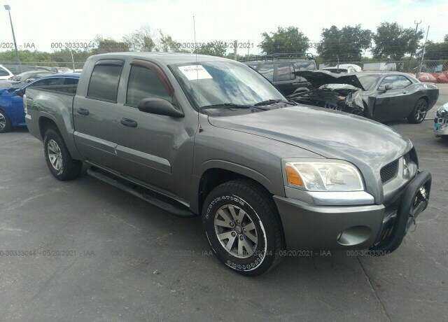 Mitsubishi Raider
