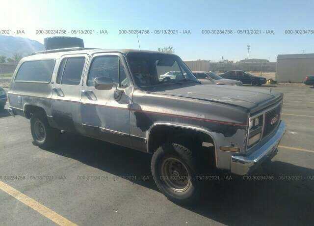 GMC Suburban