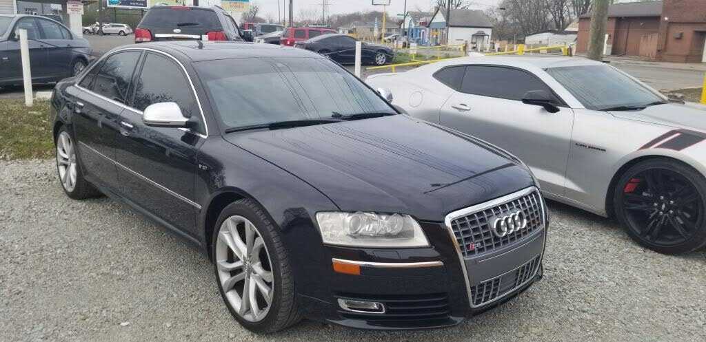 Audi S8