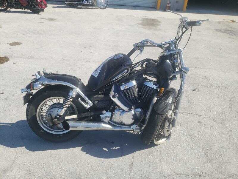 Suzuki VS800GLK
