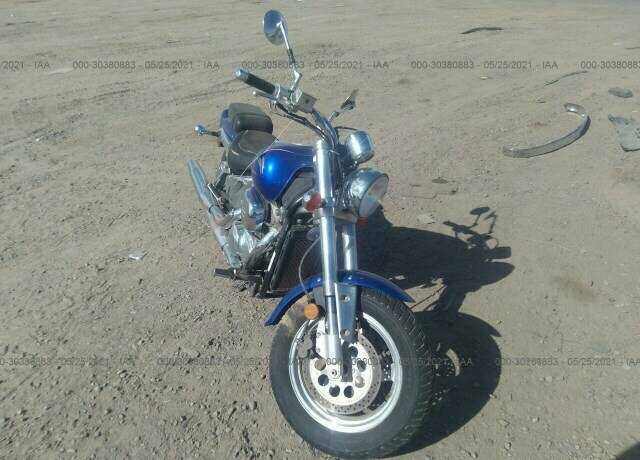 Suzuki VZ800