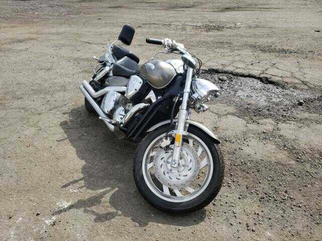 Honda VTX1300C (VTX)