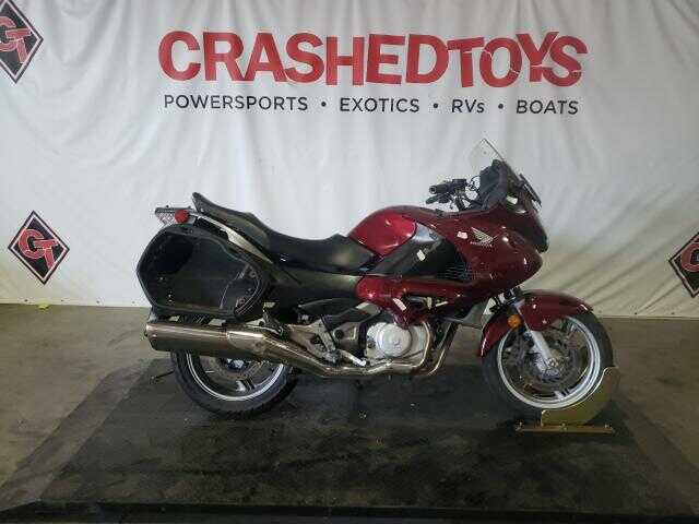 Honda NT700VA/NT700V