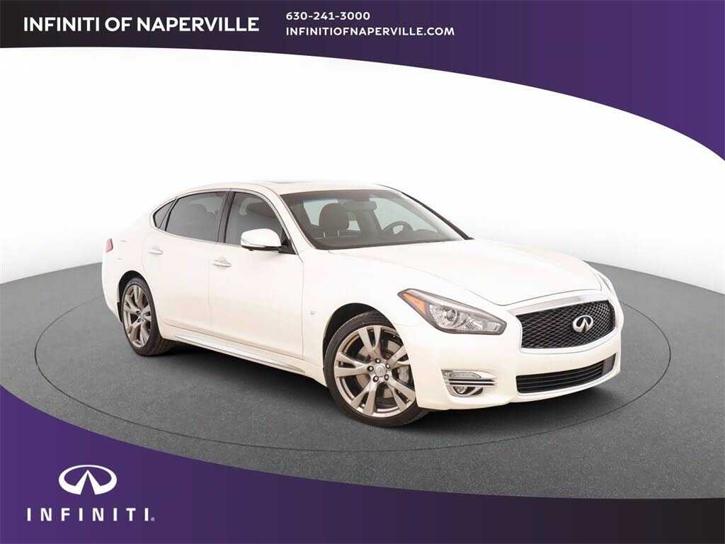 Infiniti Q70L