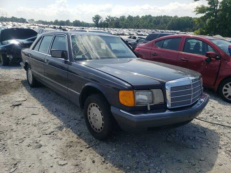 MERCEDES-BENZ