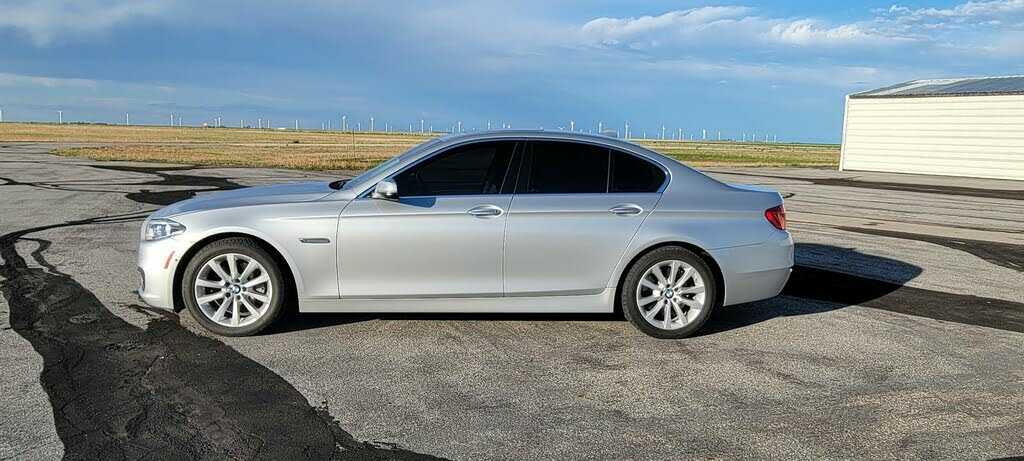 BMW 550i