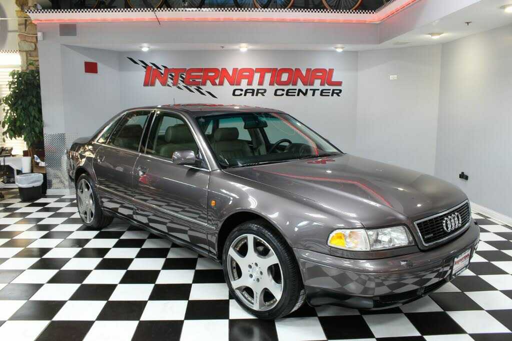 Audi A8