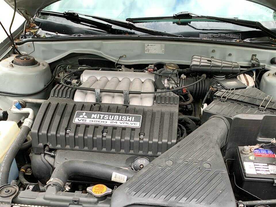 Mitsubishi Diamante