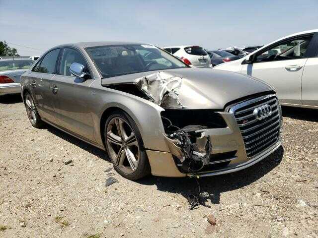 Audi S8