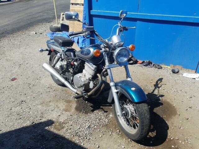 Suzuki GZ250