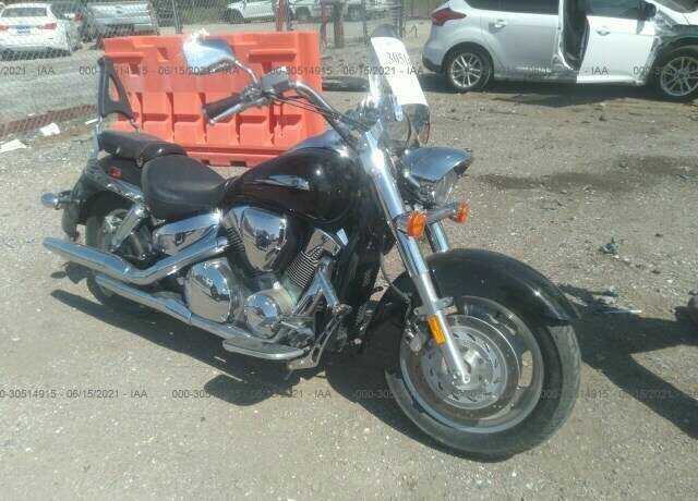 Honda VTX1300R