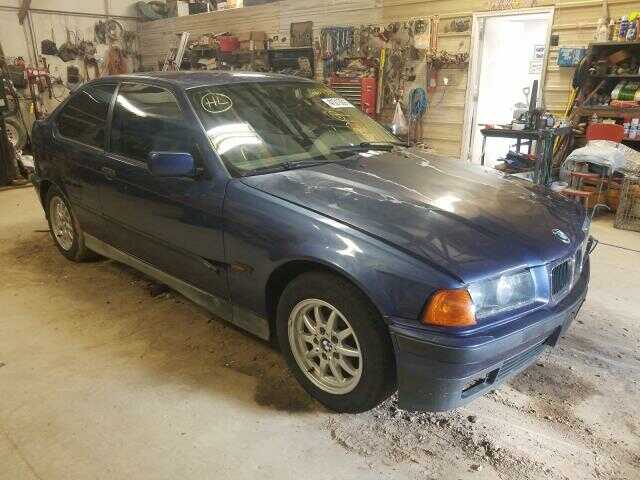 BMW 318ti