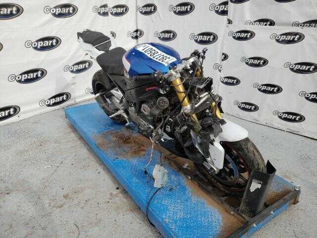 BMW S 1000 RR
