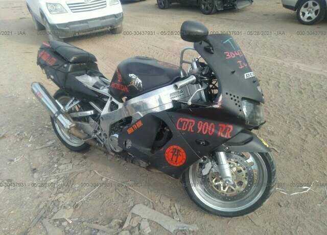 Honda CBR900