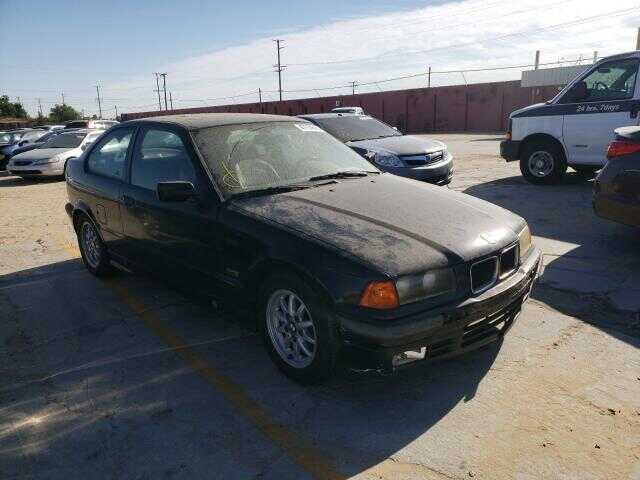 BMW 318ti