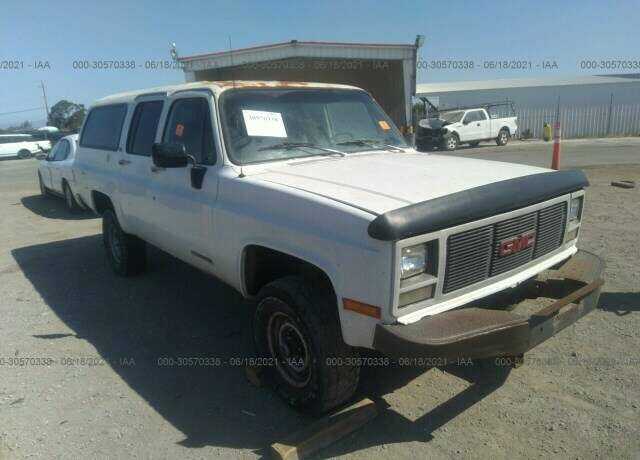 GMC Suburban