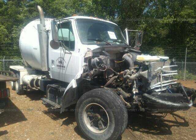 Ford LT8513