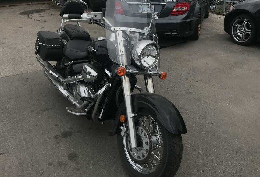 Suzuki VL800/VL800C/VL800T