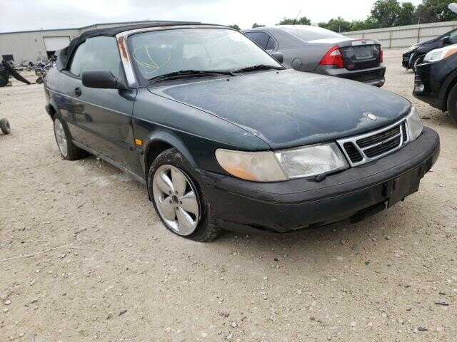 Saab 900