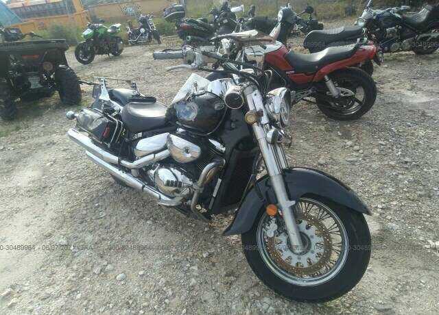 Suzuki VL800K