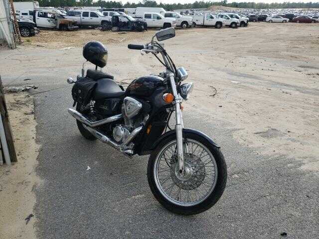 Honda VT600CD (SHADOW VLX DELUXE)