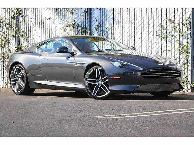 Aston Martin DB9