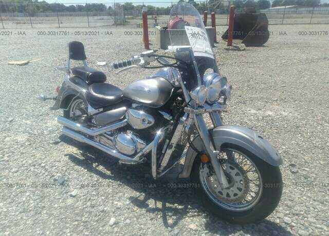 Suzuki VL800K