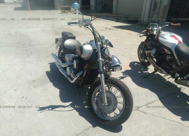 Honda VT750 (Shadow Aero)
