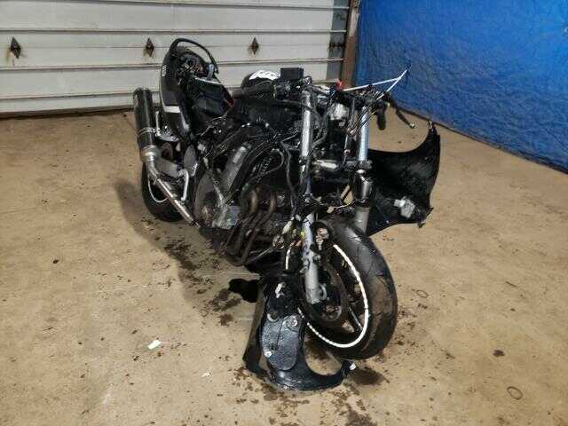 Suzuki GSX600F
